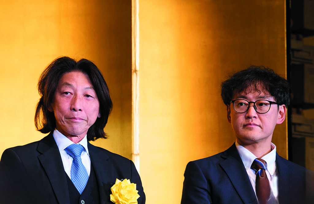 審査員特別賞の吉田直人・Digital Entertainment Asset Pte. Ltd.CEO（左）と山田耕三・同社Co-CEO